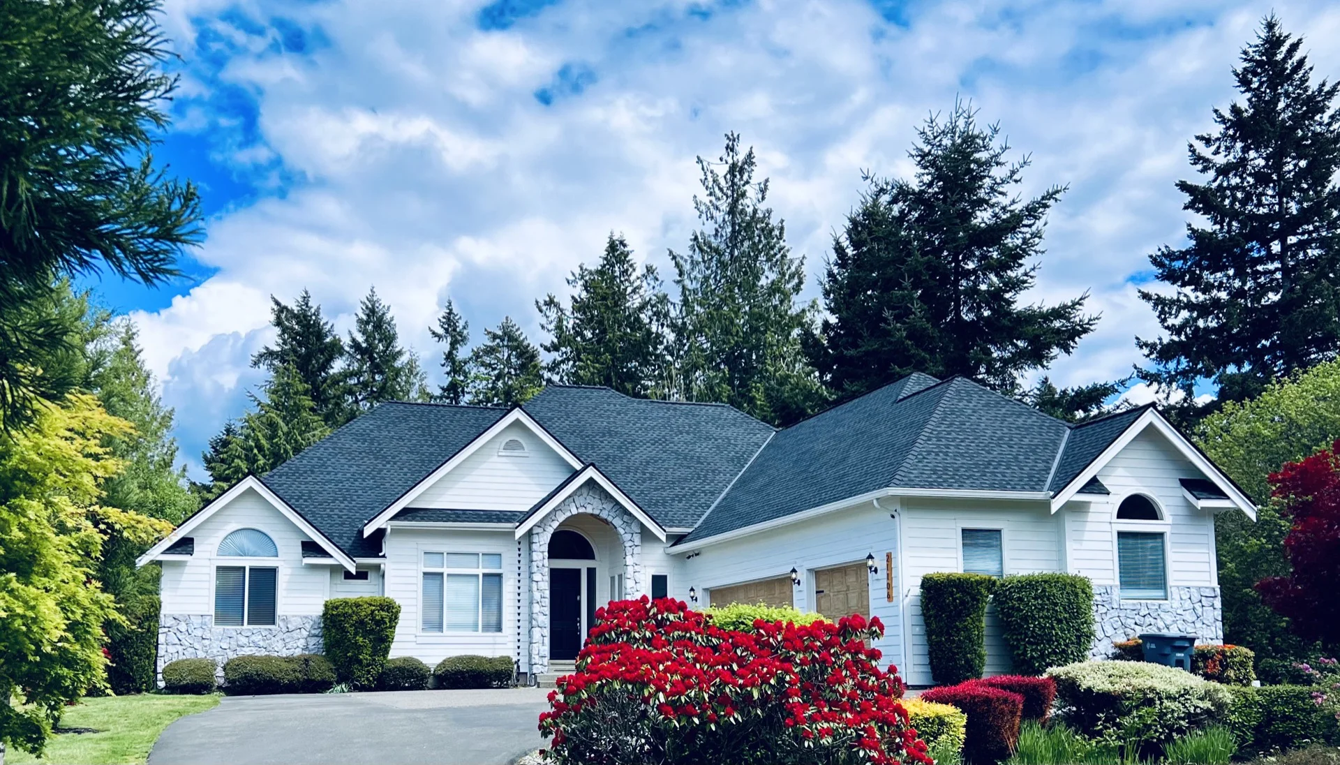 Professional roof replacement on a home in Spanaway, Washington