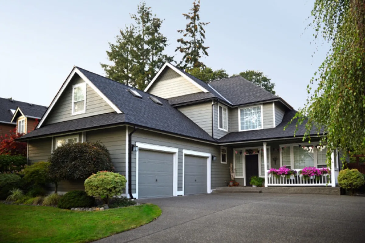 IKO Dynasty architectural shingle installation near Spanaway